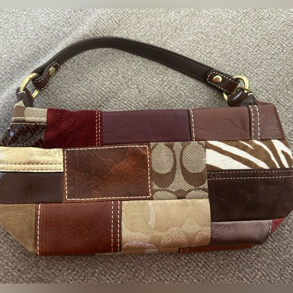 Coach arm bag. Very clean